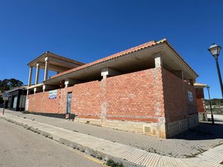 Miete Geschäftsraum in Calle río oca 4. Locales en castalla internacional