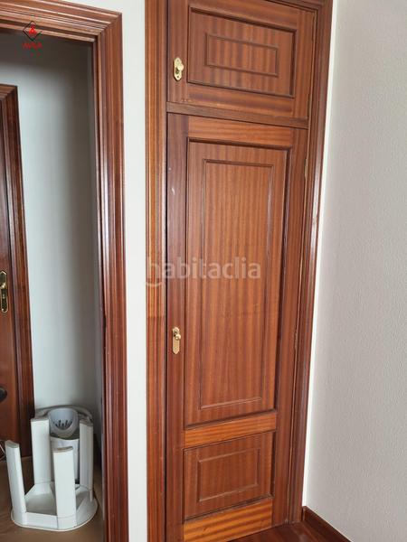 Foto 15065291-b3be-4ba2-bf83-521b1099c9c9. Etagenwohnung mit heizung parking in Zona Fernández Labreda Pontevedra