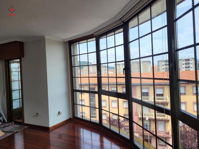 Foto c948394b-15e4-4171-b5cd-0835e51ed98e. Etagenwohnung mit heizung parking in Zona Fernández Labreda Pontevedra