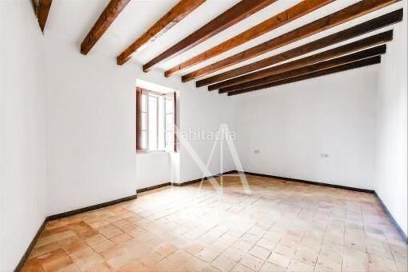 Foto bd92b4e6-5dde-46d9-9076-833c3d5c2e7c. House in Llucmajor interior Llucmajor