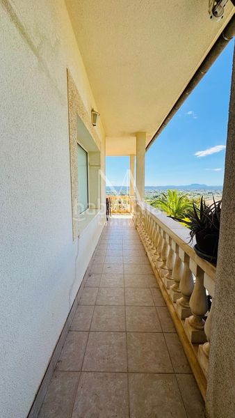 Foto 8dcedcaf-cf8a-4409-b901-1a86227e2309. Xalet amb aparcament piscina a Son Amonda - Reis Catòlics Inca