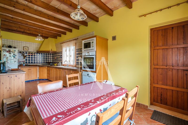 Foto c548ceaf-bda1-4819-9ab6-4a0227440c01. Masia a Sencelles