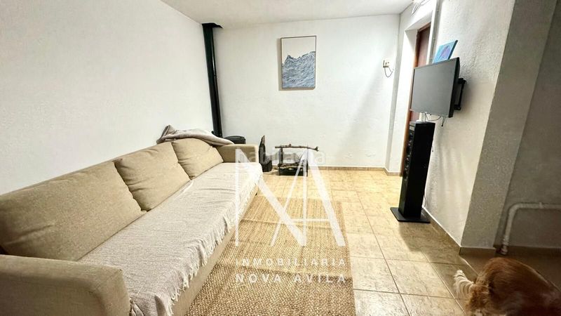 Foto a13d4c0c-9b66-42ba-aed2-e32ddf35a910. Masia a Llucmajor interior Llucmajor