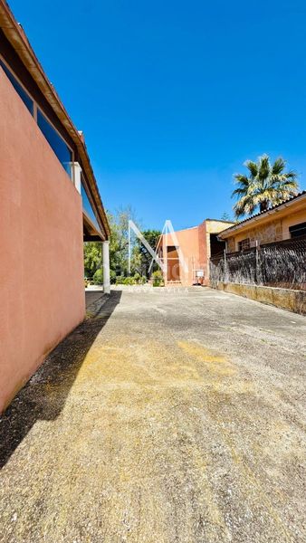 Foto a9f860bf-1d76-4a3f-9cf2-0fb0c57c8b48. Masia amb piscina a Cristo Rey-Parque Europa Inca