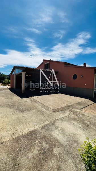 Foto ddc0d32b-b408-4842-9f9e-fc592c433e38. Masia amb piscina a Cristo Rey-Parque Europa Inca