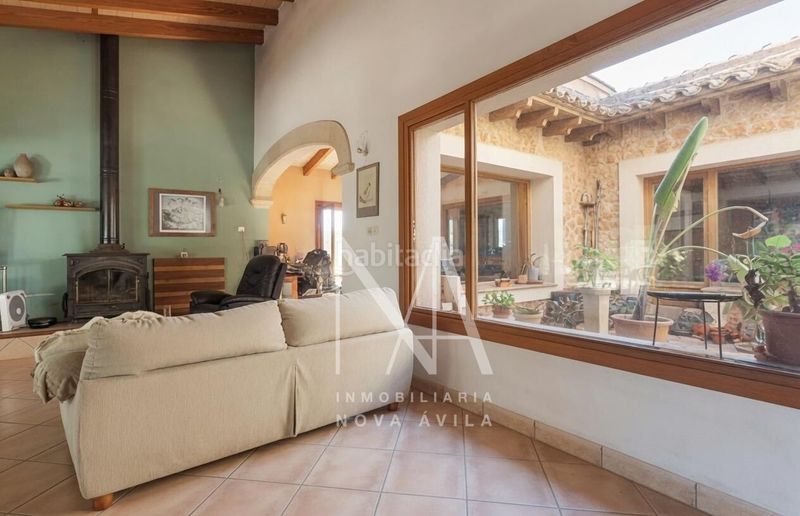 Foto bc38d864-e0f3-4134-8f2f-f26f7321dece. Masia amb calefacció aparcament a Llucmajor interior Llucmajor