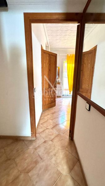 Foto 5a2392a1-c8ed-4ed3-8502-060afabb76eb. Casa adossada amb aparcament a S´Arenal Palma de Mallorca