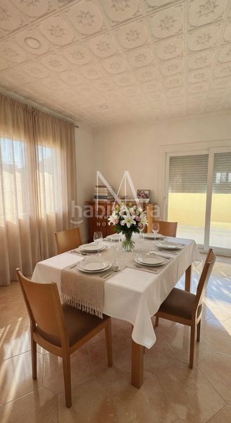 Foto 8640f3b4-2498-4033-a784-8402487683a2. Casa adossada amb aparcament a S´Arenal Palma de Mallorca