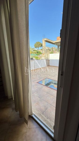 Foto 87a862fc-a439-4a12-8c27-44287d63d09e. Casa adossada amb aparcament a S´Arenal Palma de Mallorca