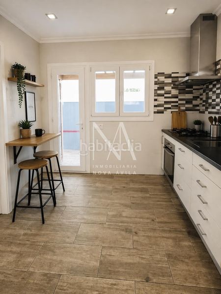 Foto d2a42124-cfe7-4297-b46b-f032e74506e3. Casa adossada amb aparcament a S´Arenal Palma de Mallorca