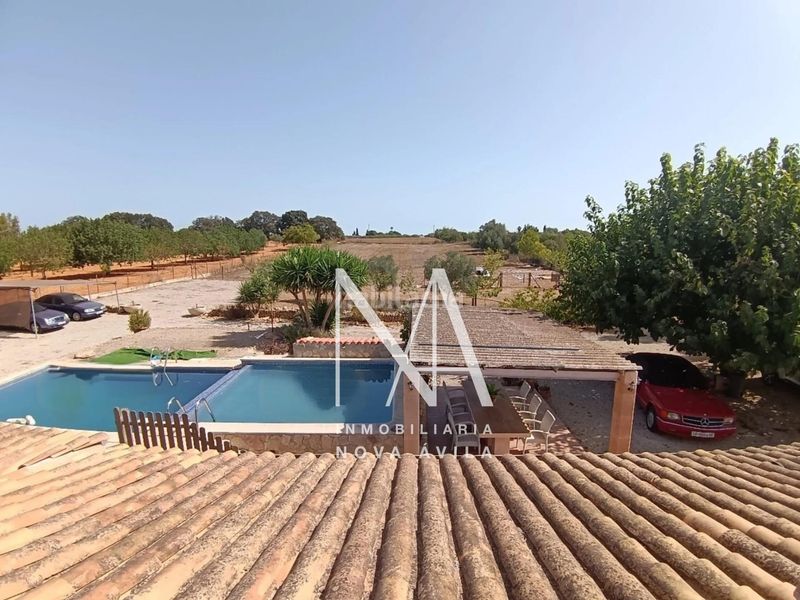 Foto dfede9e4-6a7b-4912-aa4b-f9e962baa487. Masia amb calefacció piscina a Sencelles
