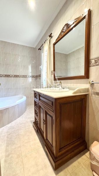 Foto 1b21a86f-7803-48fc-b881-65fe86b1ac53. Chalet  en Son Amonda - Reis Catòlics Inca