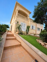 Casa aparellada a Ses Palmeres. Pareado las palmeras