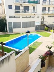 Affitto Appartamento in Sant Pere de Riudebitlles. Estudio precioso con piscina
