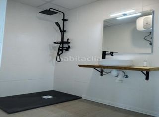 Affitto Piccolo appartamento  Carrer palau i quer. Loft centro amposta