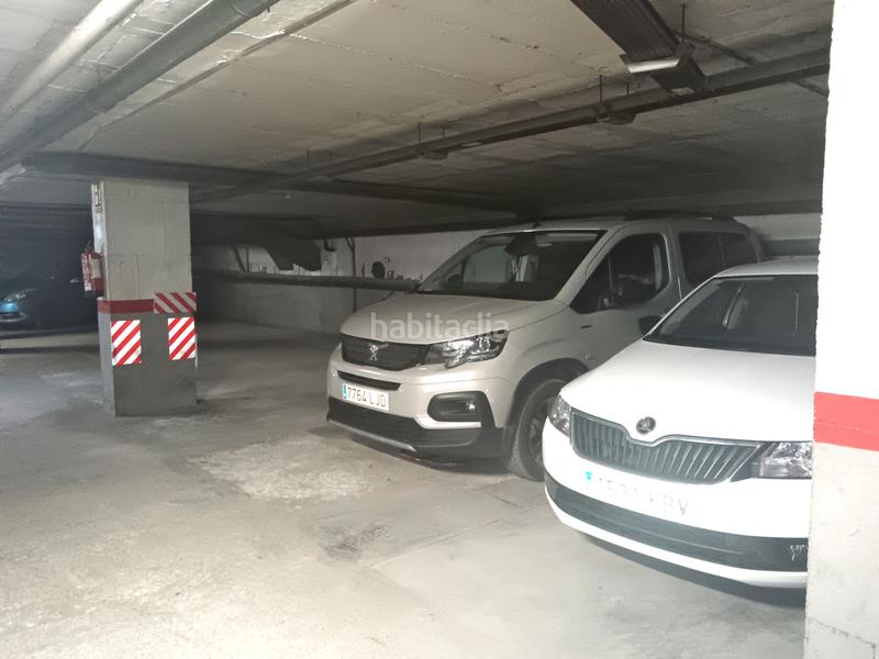Foto 2bafc2cd-3807-4186-8bb8-525362f7f681. Autoparkplatz in Ponent Reus