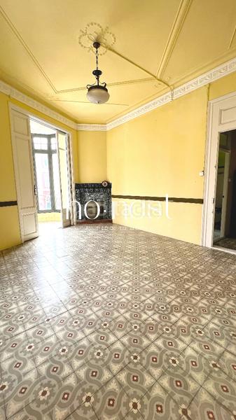 Foto 928c37a0-00fe-42d4-95f2-fb5aa0572f67. Reihenhaus mit kamin heizung parking in barceloneta - molí d´en rovira Vilafranca del Penedès