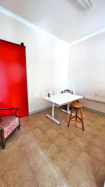 Foto e9681dc6-fa71-416a-9b79-62ceeffc48f2. Reihenhaus mit kamin heizung parking in barceloneta - molí d´en rovira Vilafranca del Penedès