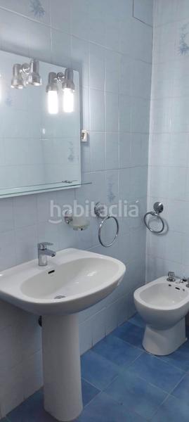 Foto b6fc96d0-fce7-43ec-a98f-c8918981f766. Semi detached house with parking in Riudecols