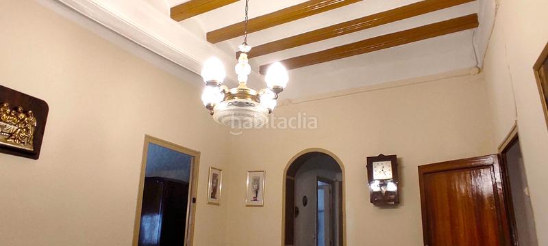 Foto dda27be3-cbc9-48e7-87d2-24c2056bebda. Semi detached house with parking in Riudecols