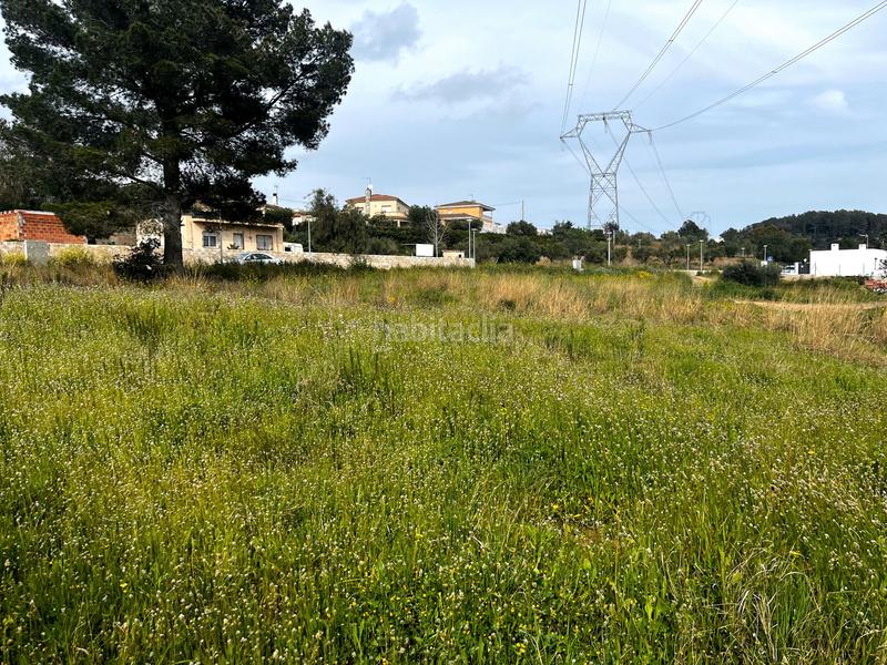 Foto f1bb03e7-6a36-40c0-aaf9-687cdc3a19f6. Terreno residenziale in Castellvell del Camp