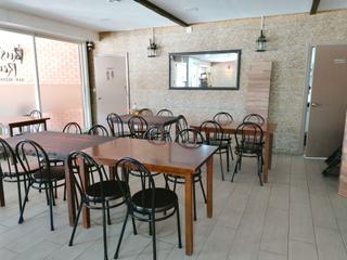 Local Comercial a Llevant. Acogedor local de bar/cafetería en reus con encantadora terraza
