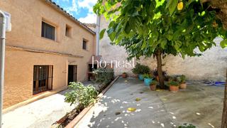 Casa a Avinyonet del Peneds. Encantadora casa de pueblo reformada en les gunyoles (avinyonet
