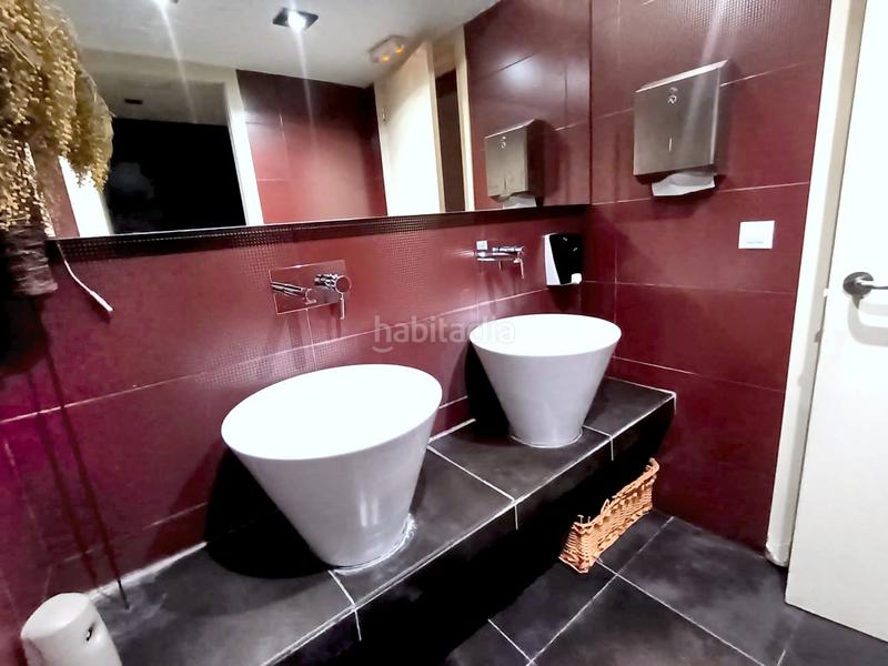 Foto c436cb78-0362-426c-ad81-c626ef243516. Traspaso local comercial en Part Alta Tarragona