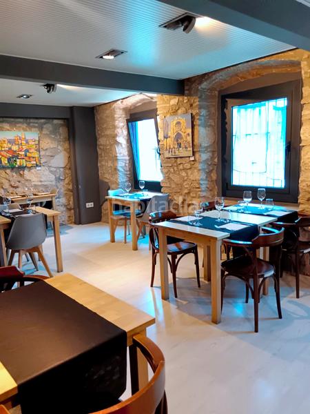 Foto f61ae645-cfac-45e5-93ad-7cb3fd4f5db4. Traspaso local comercial en Part Alta Tarragona