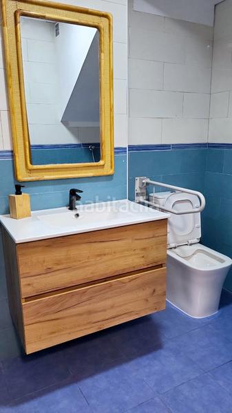 Foto d1b29594-67eb-490c-bc9f-e123ace0bf73. Traspaso local comercial en Centre Reus