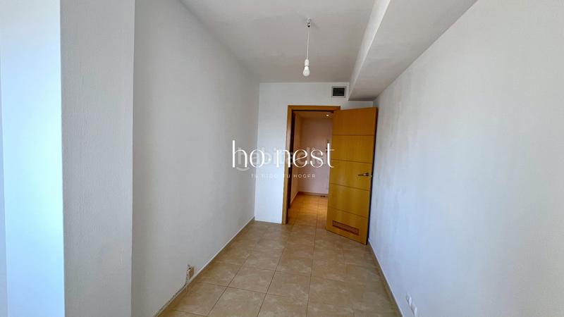 Foto 9ab8c313-2221-41ea-987f-912fd5db7271. Flat with parking in barceloneta - molí d´en rovira Vilafranca del Penedès