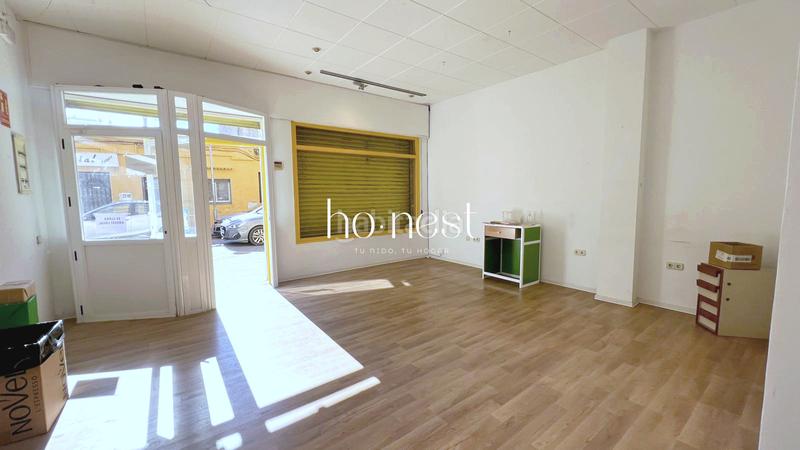 Foto a6a38f11-3a73-4275-9389-45f1d0e15f07. Rent business premise in L´Espirall Vilafranca del Penedès