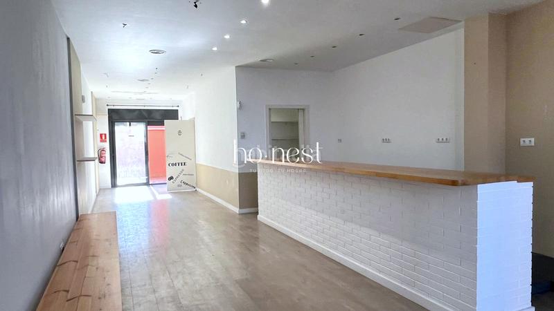Foto 80231812-b2e5-433b-a2f6-3934e0b2d4d2. Alquiler local comercial ¡excelente local – ideal para negocio de hostelería! en Vilafranca del Penedès