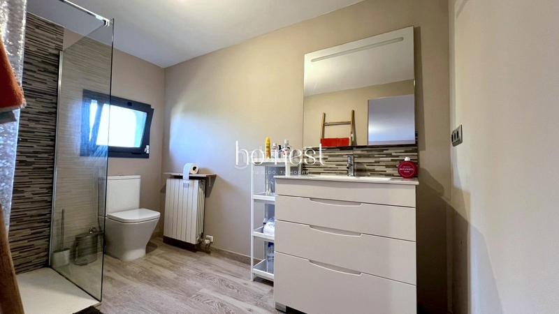 Foto 4446671f-bd3e-4ac4-bd3b-c1740883363e. House with heating in Olèrdola