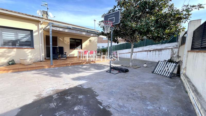 Foto 8c45e9fe-bb12-449a-bf2e-3c06adcd75a6. House with heating in Olèrdola