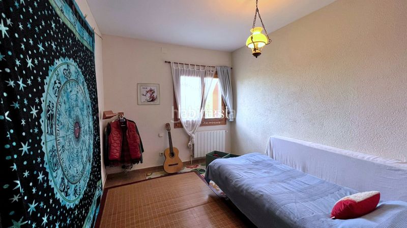 Foto 201bbab9-a9c6-420c-bcaf-16dc32085ddb. Casa amb calefacció aparcament a Pontons