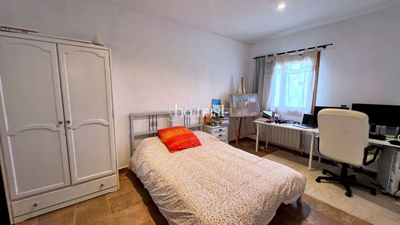 Foto 2a5bc9eb-fa5e-4439-b27c-f63a2f680b77. Casa amb calefacció aparcament a Pontons