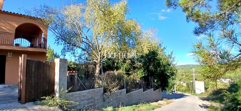 Foto 34ccd142-7c65-4be0-ad44-6ebfffd953d2. Casa amb calefacció aparcament a Pontons