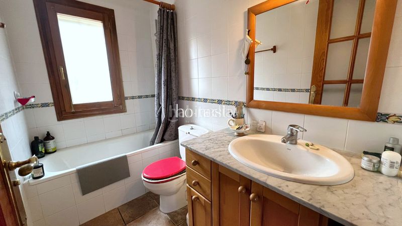 Foto 51681975-91c6-4085-9999-251584128424. Casa amb calefacció aparcament a Pontons