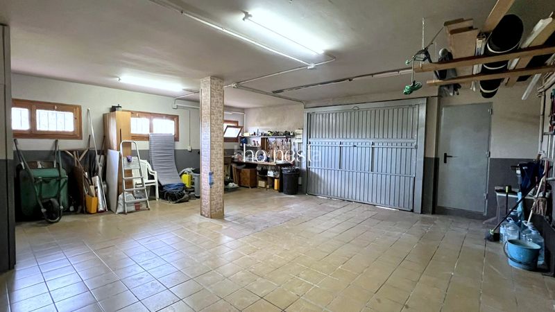 Foto b9a249c9-fbf6-4849-943a-f5a5bcd70acf. Casa amb calefacció aparcament a Pontons