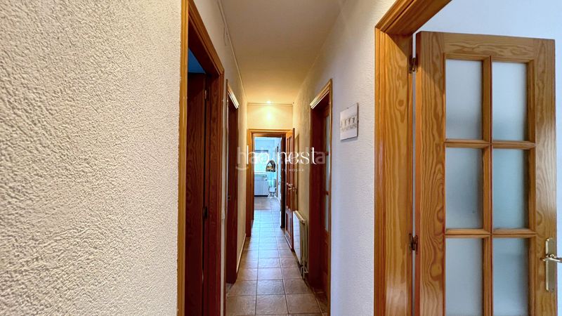 Foto c1aa31ba-cecf-42ef-986c-e721c726a657. Casa amb calefacció aparcament a Pontons