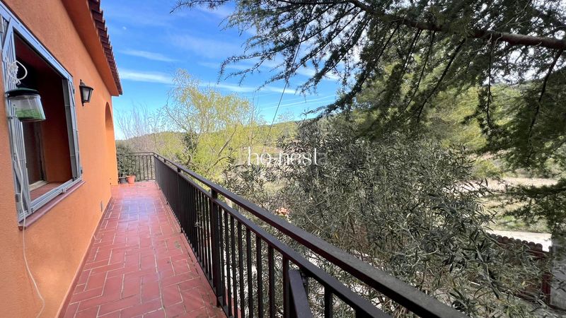 Foto c75c63ca-30da-467e-9b77-5f3bfdd0c157. Casa amb calefacció aparcament a Pontons