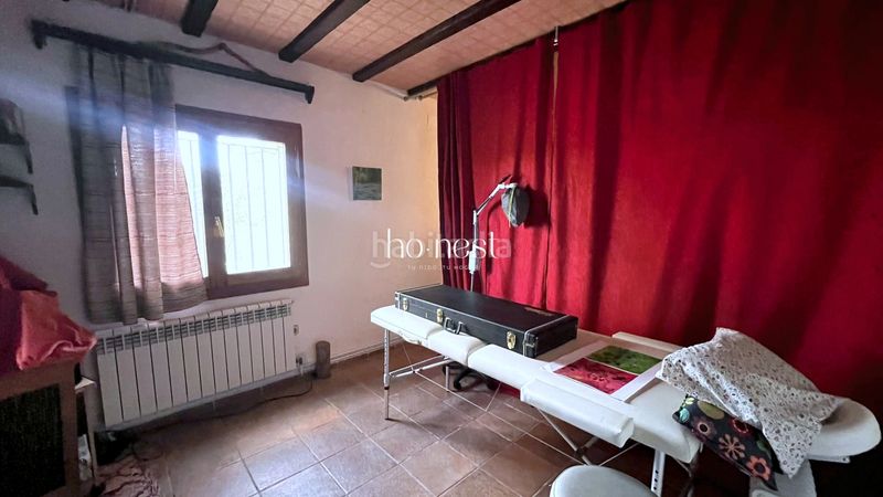 Foto cdd23d9f-7e4b-45a9-addf-da1c050fe38a. Casa amb calefacció aparcament a Pontons