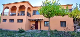 Casa en Pontons. �espectacular casa independiente en pontons � 236m�, parcela de