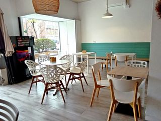 Traspàs Local Comercial a Ponent. ¡traspaso de bar/cafetería totalmente equipado en reus!