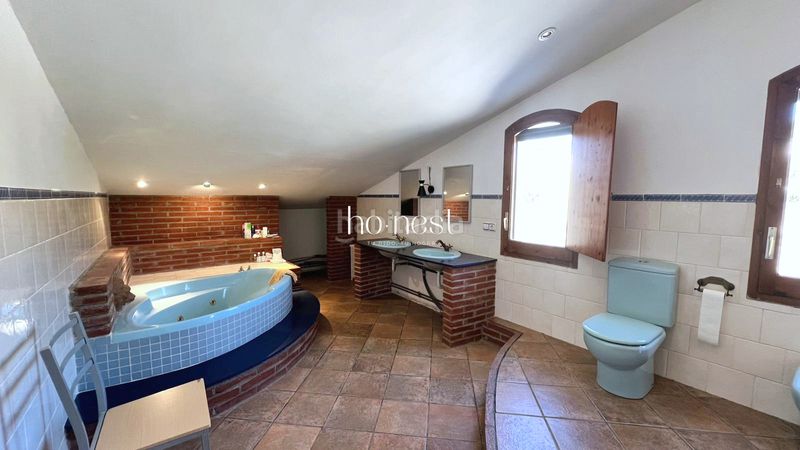 Foto 345eba0c-2111-40f9-927e-3a4964955440. Casa amb calefacció a Castellví de la Marca