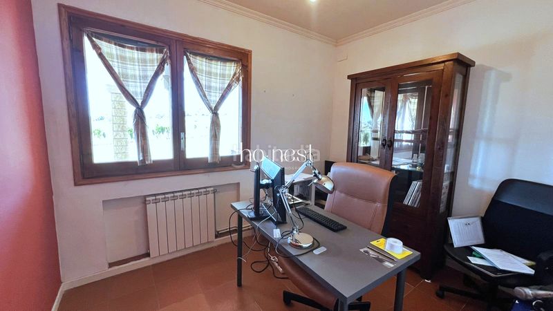 Foto 58c9bad8-5df7-414a-962b-8ef1163e0be2. Casa amb calefacció a Castellví de la Marca