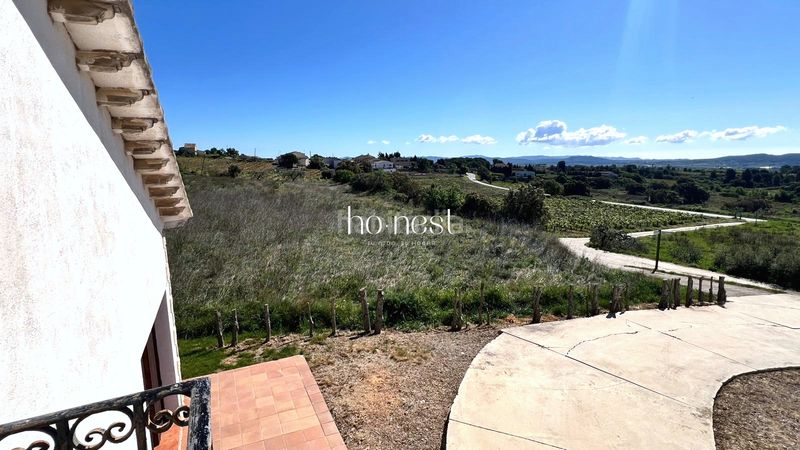 Foto 620fad21-dc3a-4f3b-a243-24ec083c495e. Casa amb calefacció a Castellví de la Marca