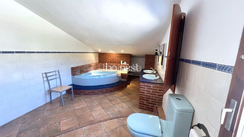 Foto 627fc391-10fd-4098-9547-a7945090ed0d. Casa amb calefacció a Castellví de la Marca