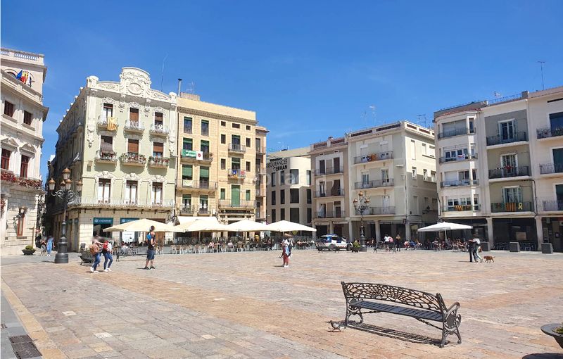 Foto b6540080-cd4a-4f56-b0a2-9b5c20091baa. Traspaso local comercial en Centre Reus